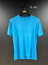Load image into Gallery viewer, 1980s Vintage Turquoise / Aqua Blue Single Stitch Blank Tee L

