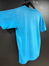 Load image into Gallery viewer, 1980s Vintage Turquoise / Aqua Blue Single Stitch Blank Tee L
