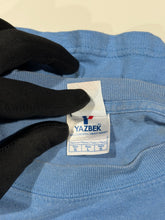 Load image into Gallery viewer, 2000s Y2K Vintage Peanuts Snoopy Faded Cartoon Tee L
