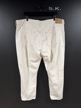 Load image into Gallery viewer, 2010s Vintage Polo Ralph Lauren Paint Splatter Cream Wide Cropped Denim Jeans
