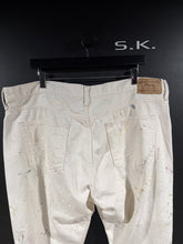 Load image into Gallery viewer, 2010s Vintage Polo Ralph Lauren Paint Splatter Cream Wide Cropped Denim Jeans
