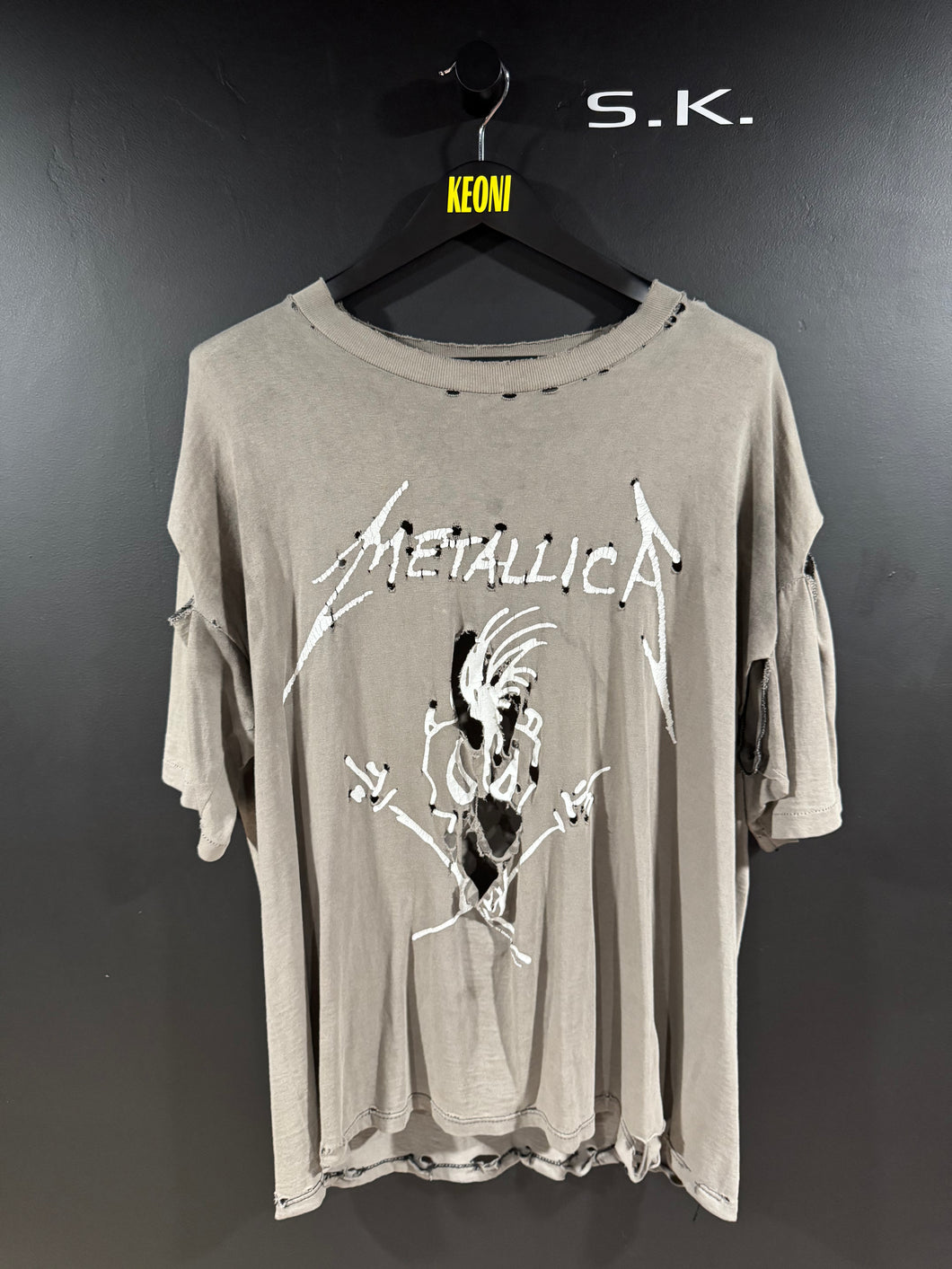 1992 Vintage Metallica “Nowhere Else To Roam Europe ‘93” Faded Thrashed Tour Single Stitch Band Tee XL