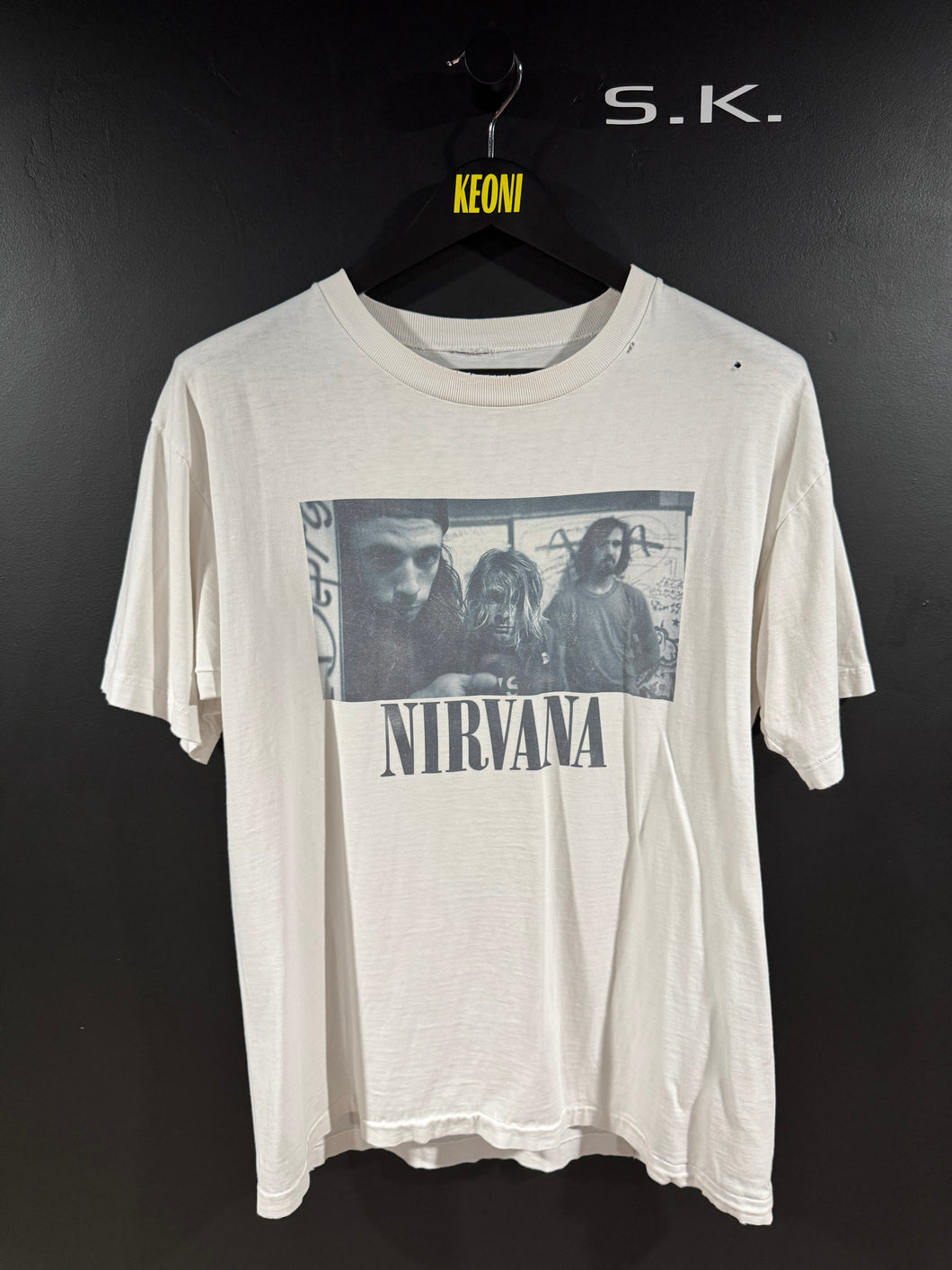 1990s Vintage Nirvana Distressed Single Stitch Band Tee L