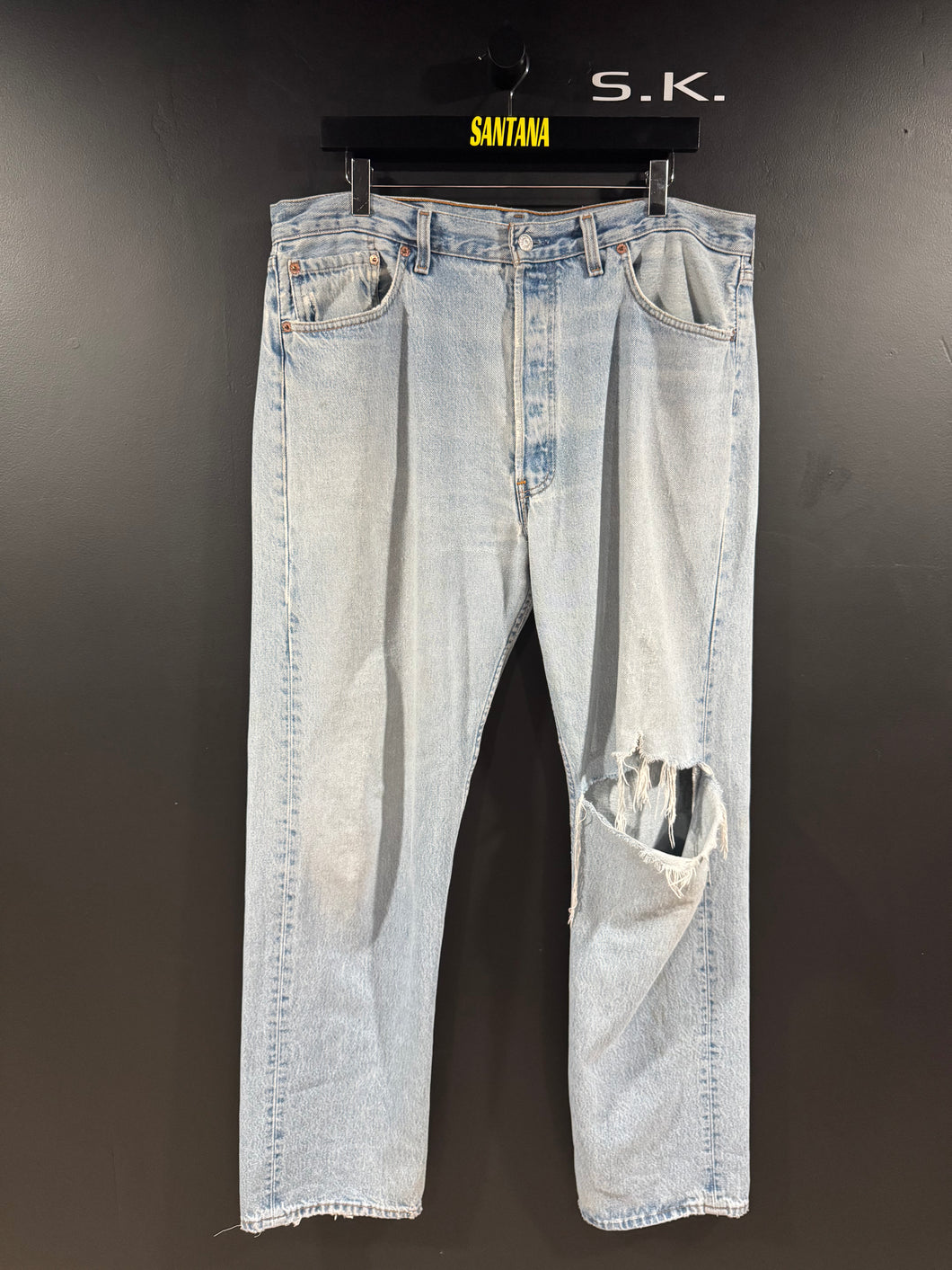 1990s Vintage Levis Faded Distressed Knee Blow Out Denim Jeans 38