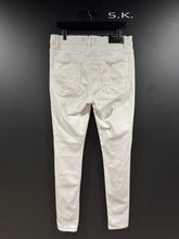 Load image into Gallery viewer, Amiri White Distressed Stacked Denim Jeans 36x33
