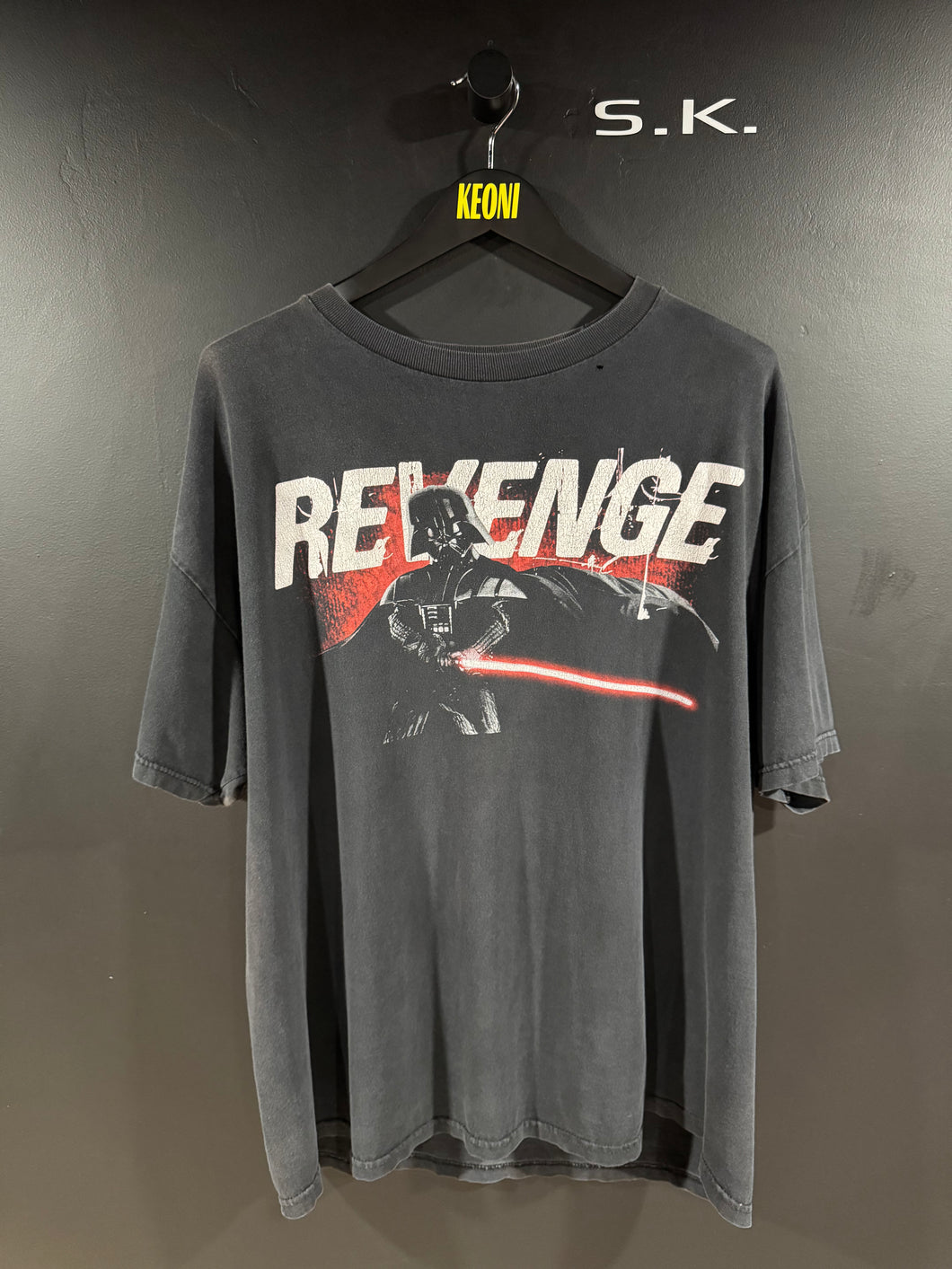 2000s Y2K Vintage Star Wars Darth Vader Revenge Faded Tee XL