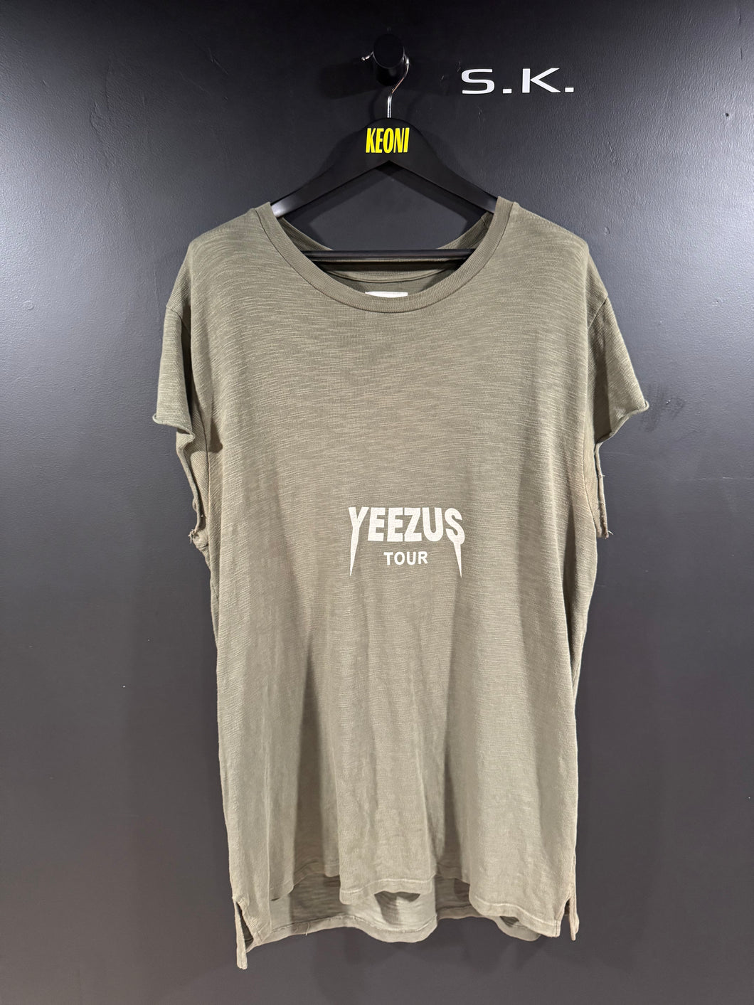 Yeezy Kanye West Ye Yeezus Tour Merch Sleeveless Green Tee XL